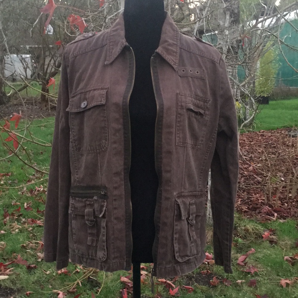 Outer Edge Cargo Utility Jacket - Picture 2 of 9